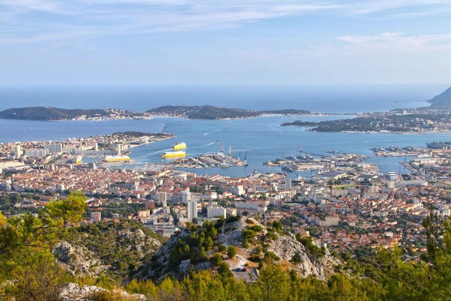 #1 # Place Charmante Toulon