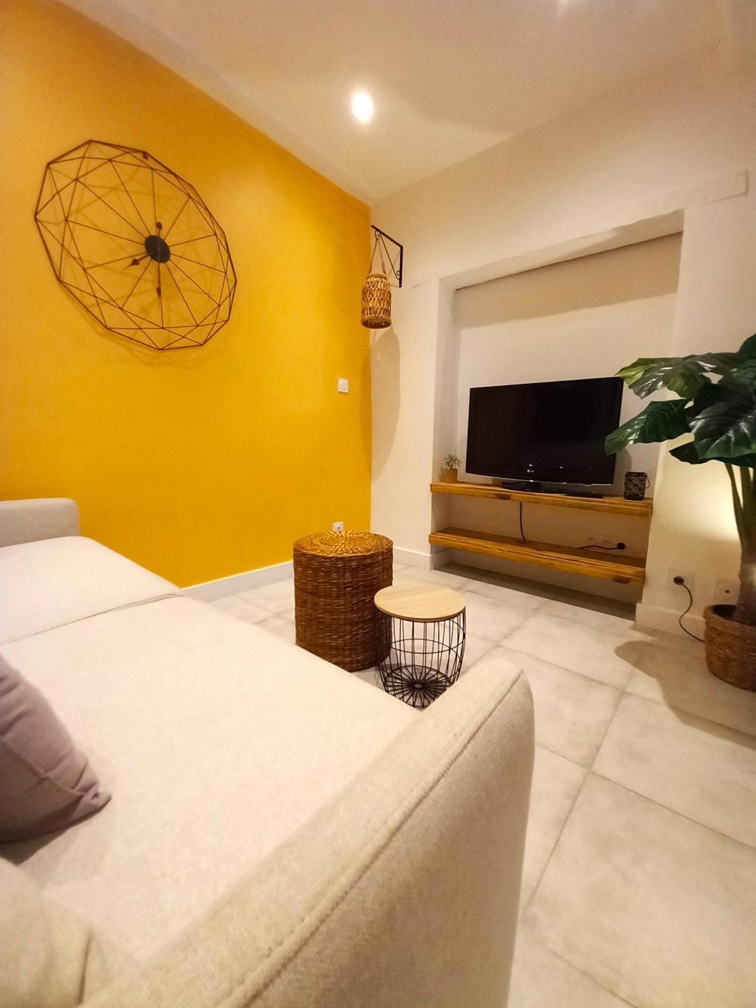 Apartment #1 # Place Charmante Toulon